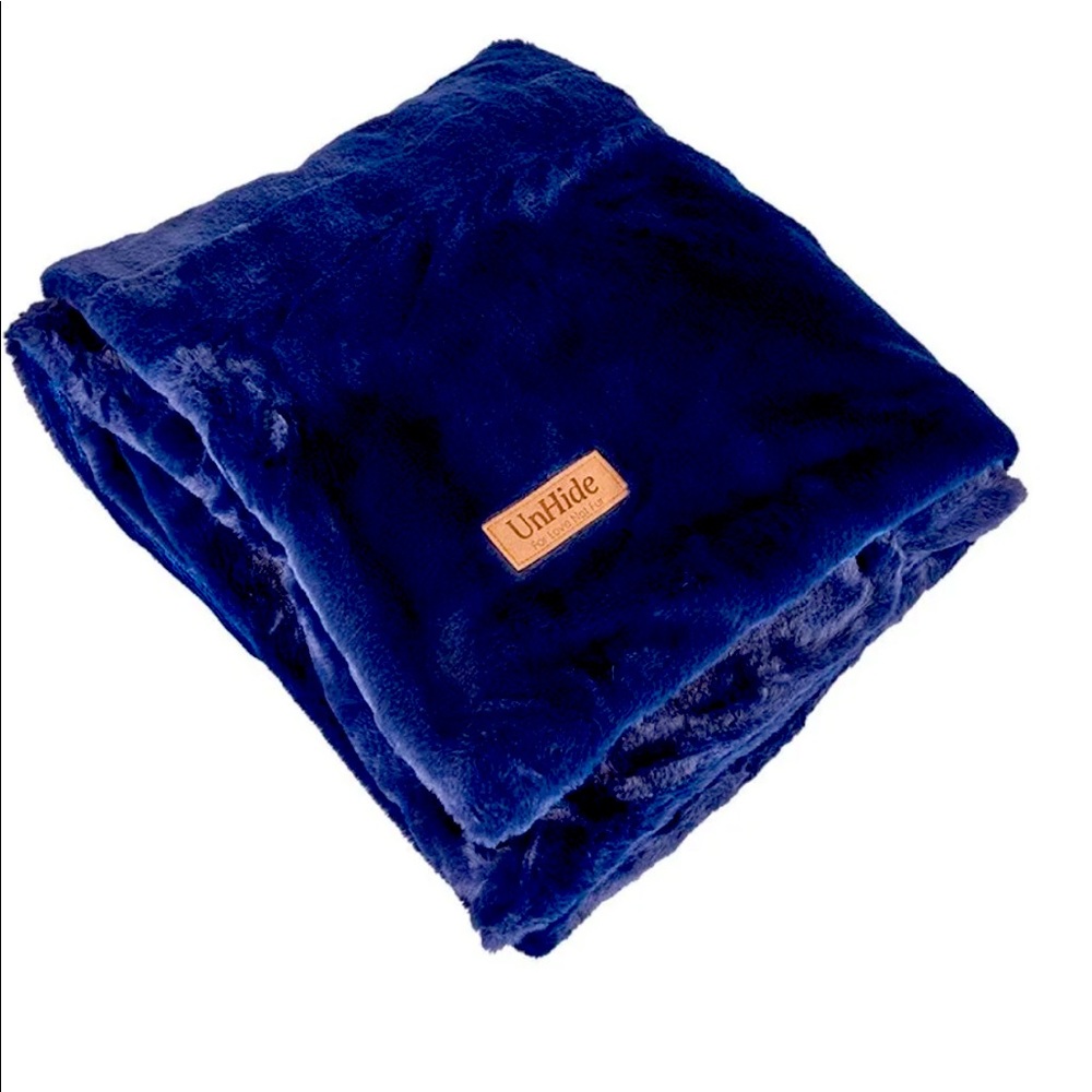 COPY - UnHide Lil’ Marsh Navy Faux Fur Blanket